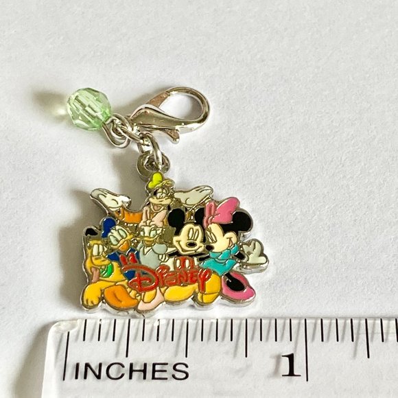 Vintage Disney Fabulous Fab 5 Charm Mickey Minnie Goofy Pluto Donald Daisy Duck - Picture 8 of 9